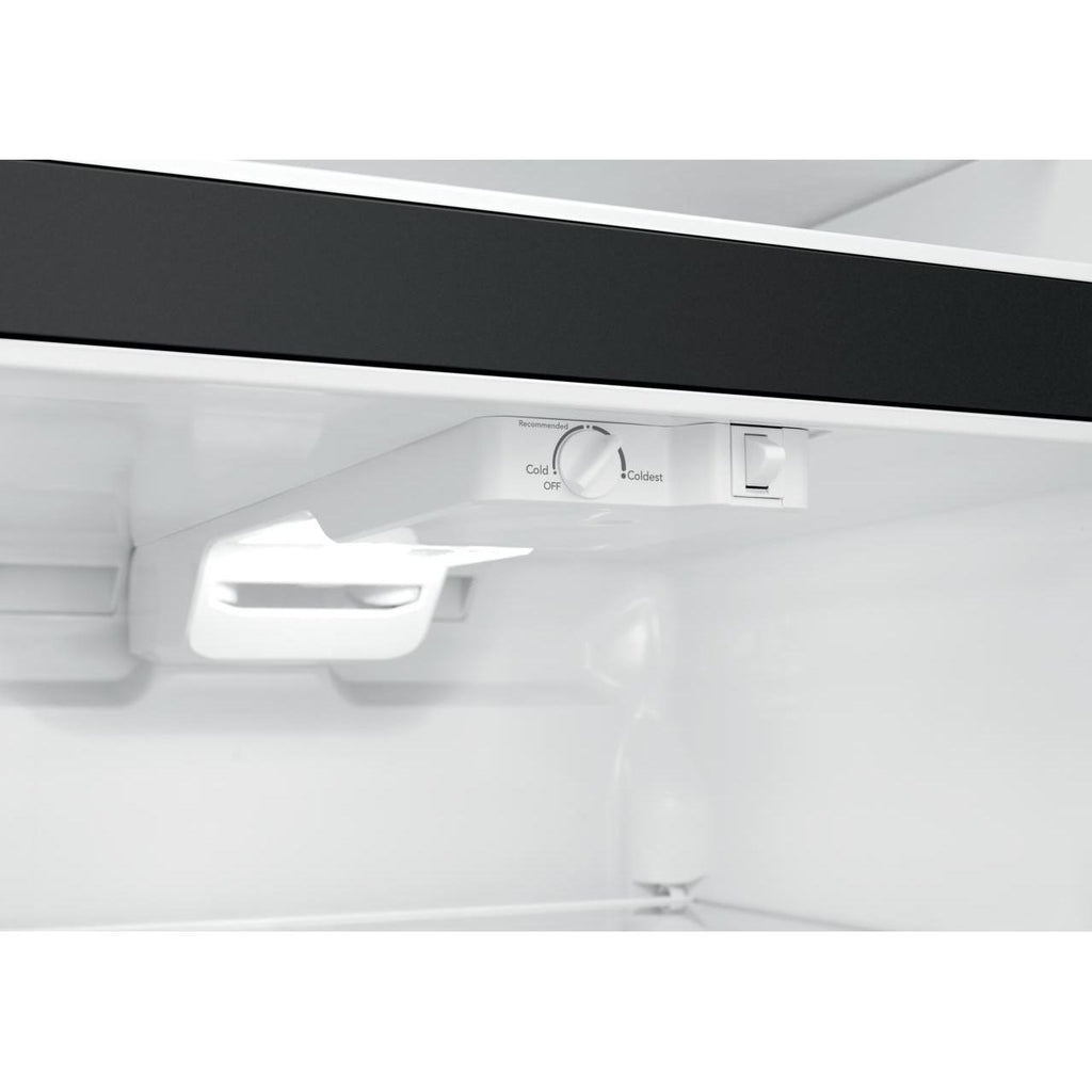  Frigidaire 30-inch, 18,3 cu.ft. Freestanding Top Freezer Refrigerator FFTR1835VS IMAGE 10