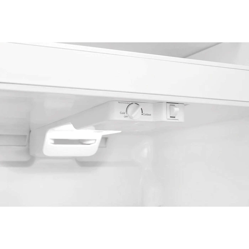  Frigidaire 30-inch, 18.3 cu. ft. Top Freezer Refrigerator FFHT1814VW IMAGE 4