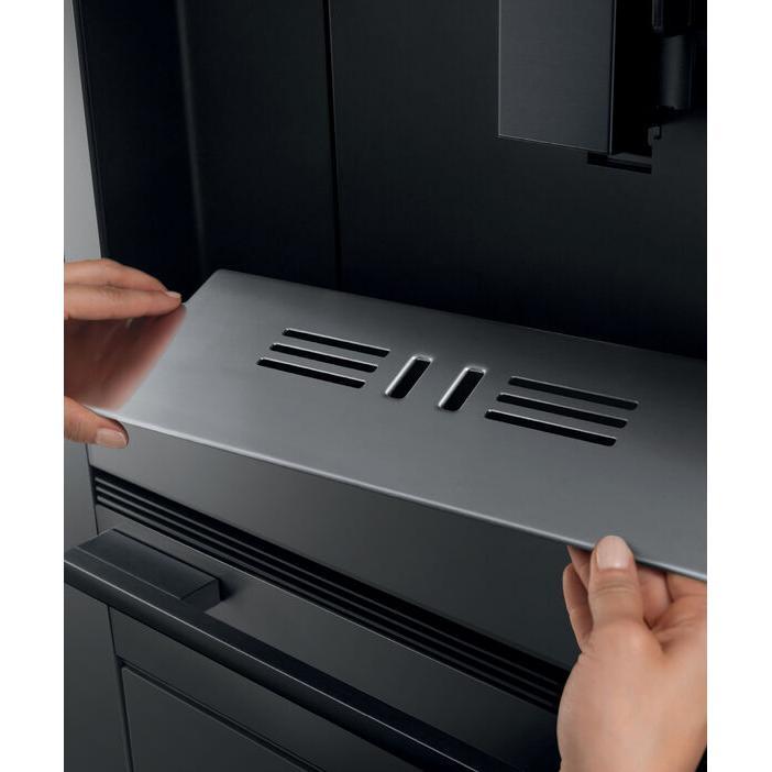  Fisher & Paykel Series 9 Minimal 24in Built-In Coffee Maker EB24DSXBB1 IMAGE 5
