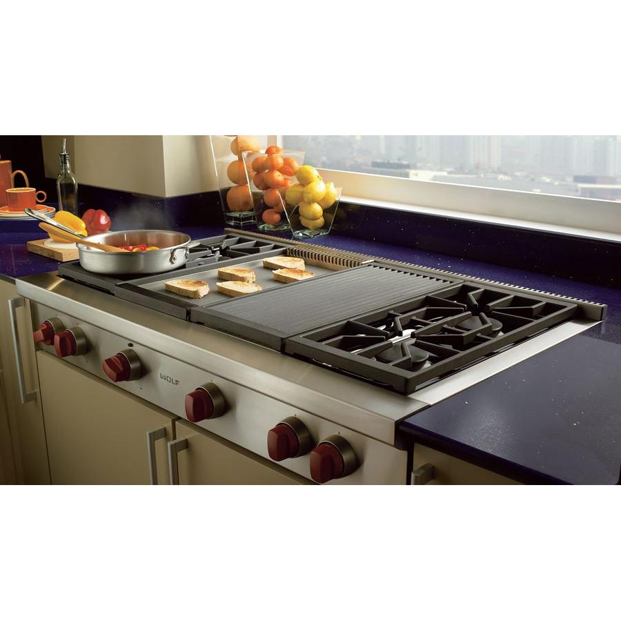  Wolf 48-inch Built-in Gas Rangetop with Infrared Charbroiler and Infrared Griddle SRT484CG-LP IMAGE 4