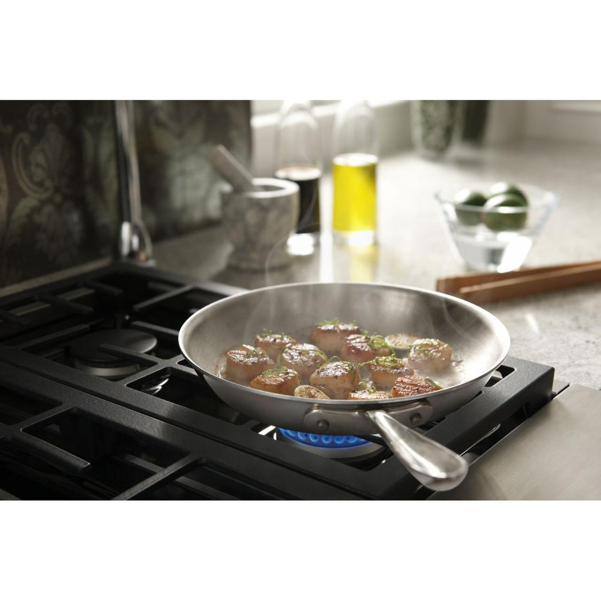  JennAir 36-inch Gas Rangetop JGCP436WP IMAGE 4
