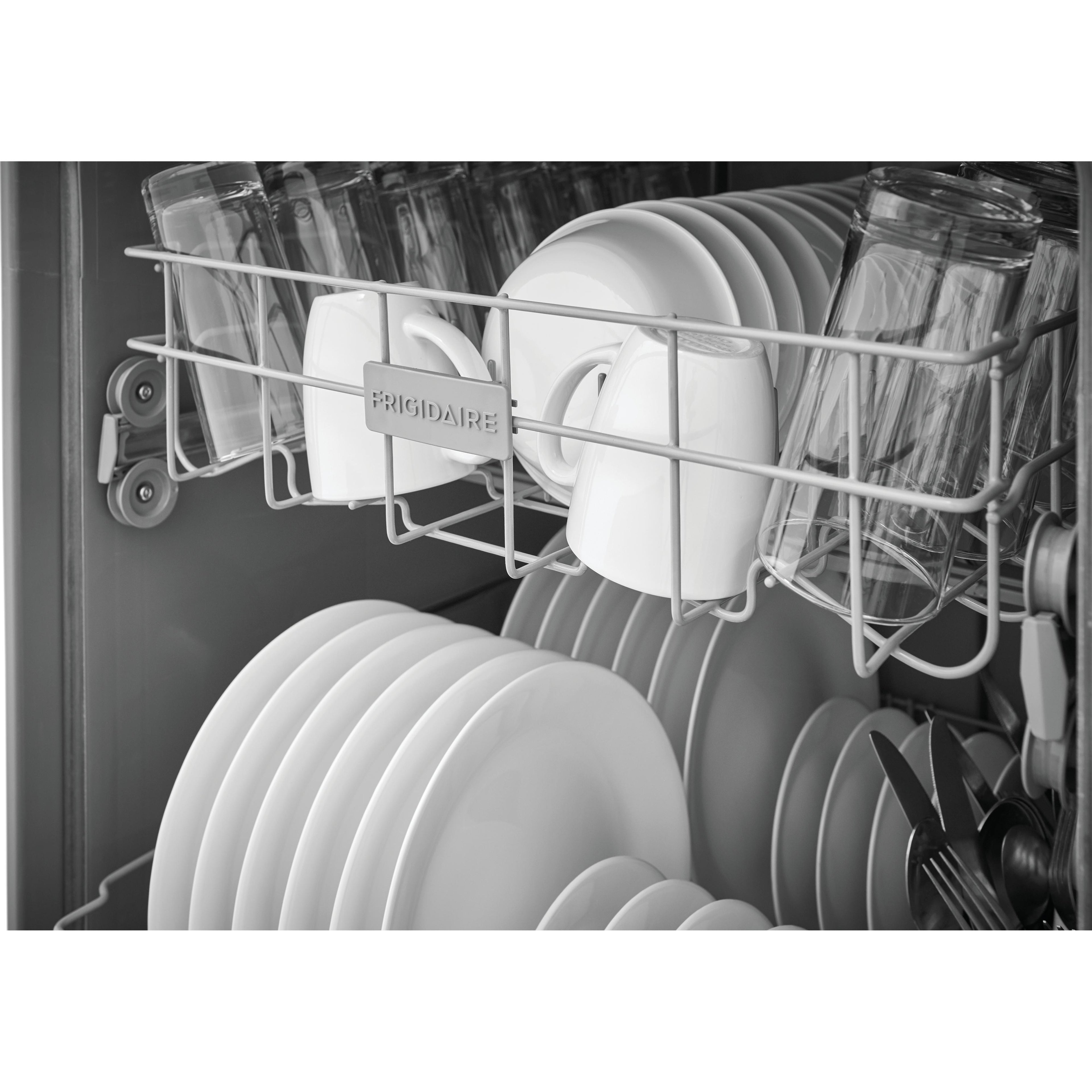  Frigidaire Built-In Dishwasher FDPC4221AW IMAGE 9