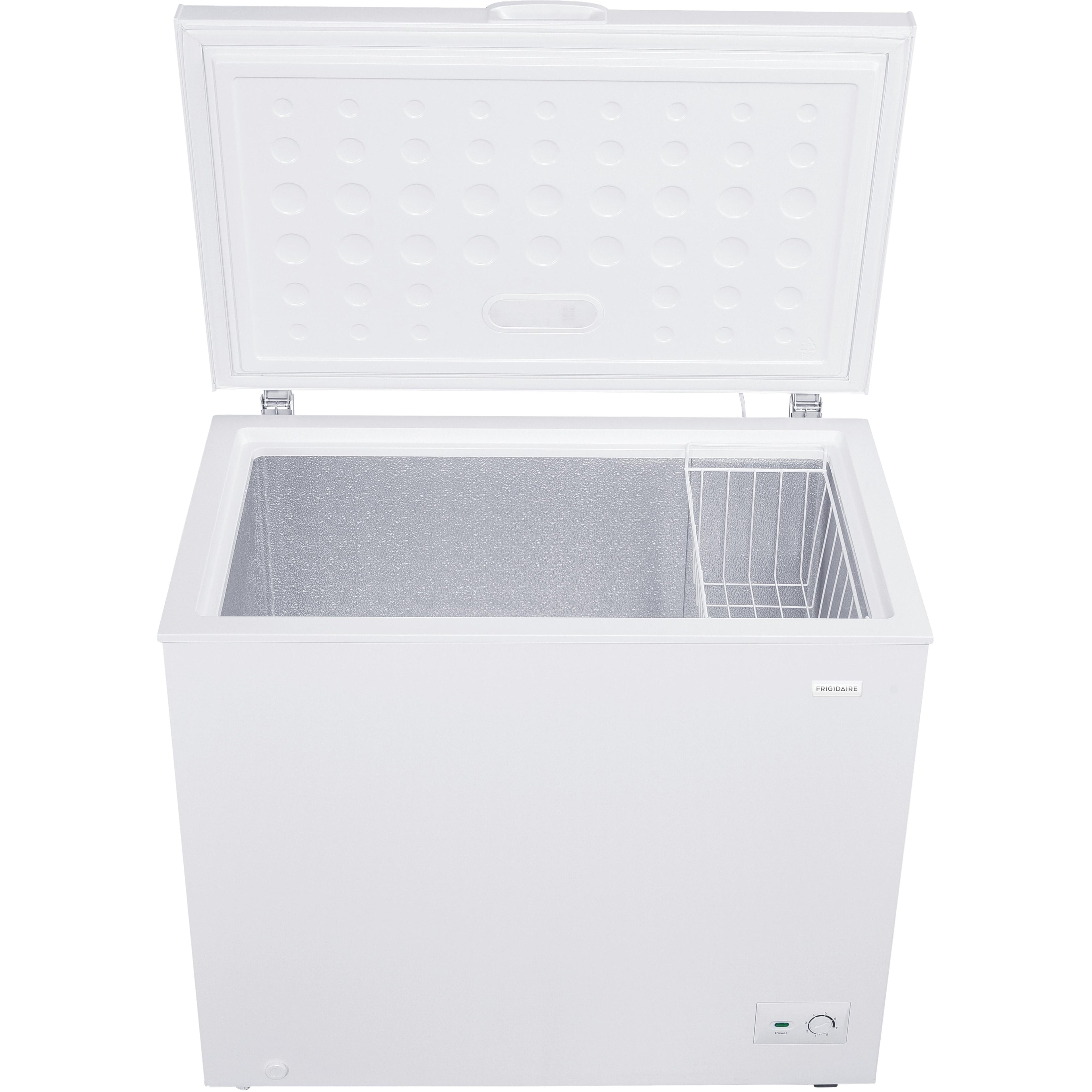  Frigidaire 8.7 Cu. Ft. Chest Freezer FFCS0922AW IMAGE 2