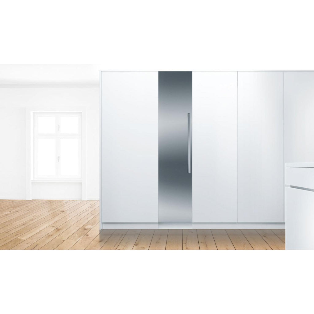  Bosch 8.6 cu.ft. Upright Freezer with Wi-Fi Connect B18IF905SP/01 IMAGE 3