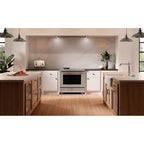  Wolf 36-inch Freestanding Induction Electric Range with Wi-Fi Connect IR36550/S/T IMAGE 4