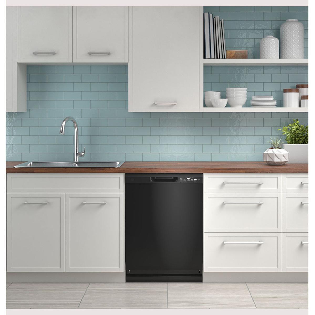  GE 24-inch Built-In Dishwasher with Power Cord GDF511PGRBB IMAGE 9