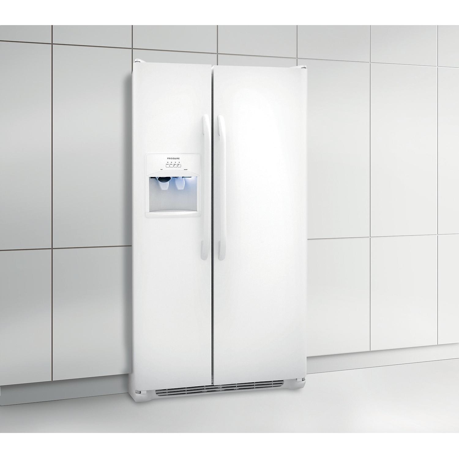  Frigidaire 33-inch, 22.6 cu. ft. Side-by-Side Refrigerator with Ice and Water FFHS2311LW IMAGE 3