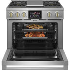  Monogram 36-inch Freestanding Dual-Fuel Range with True European Convection ZDP364NDTSS IMAGE 3