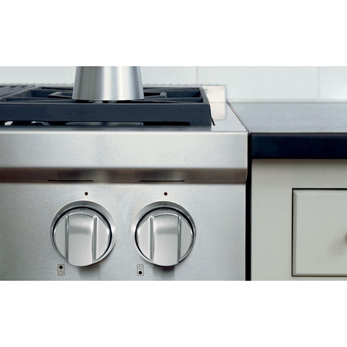  Wolf Stainless Knobs Kit 827310 IMAGE 1