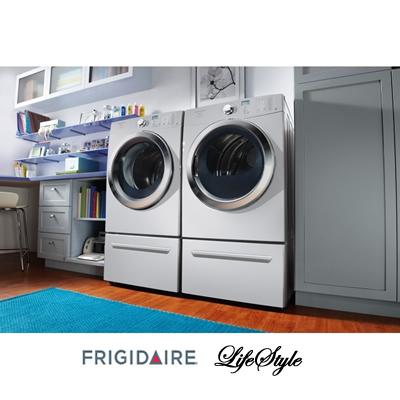  Frigidaire Front Loading Washer with Steam FAFS4272LA IMAGE 3