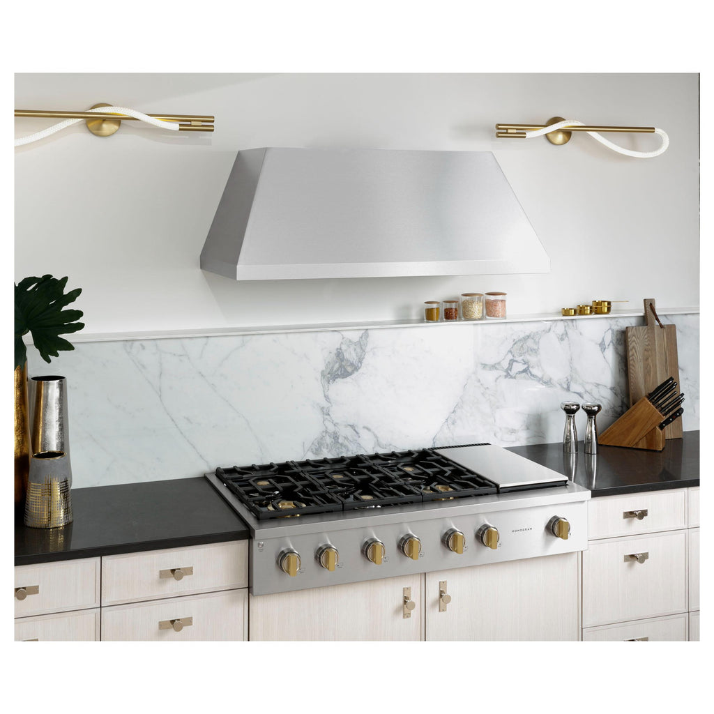  Monogram 48-inch Gas Rangetop with Griddle ZGU486NDTSS IMAGE 10
