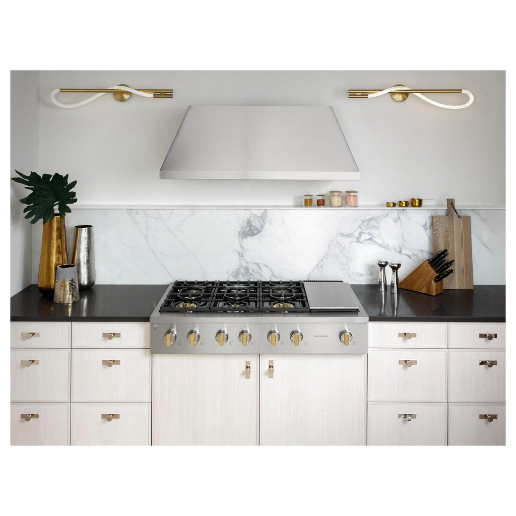  Monogram 48-inch Gas Rangetop with Griddle ZGU486NDTSS IMAGE 11