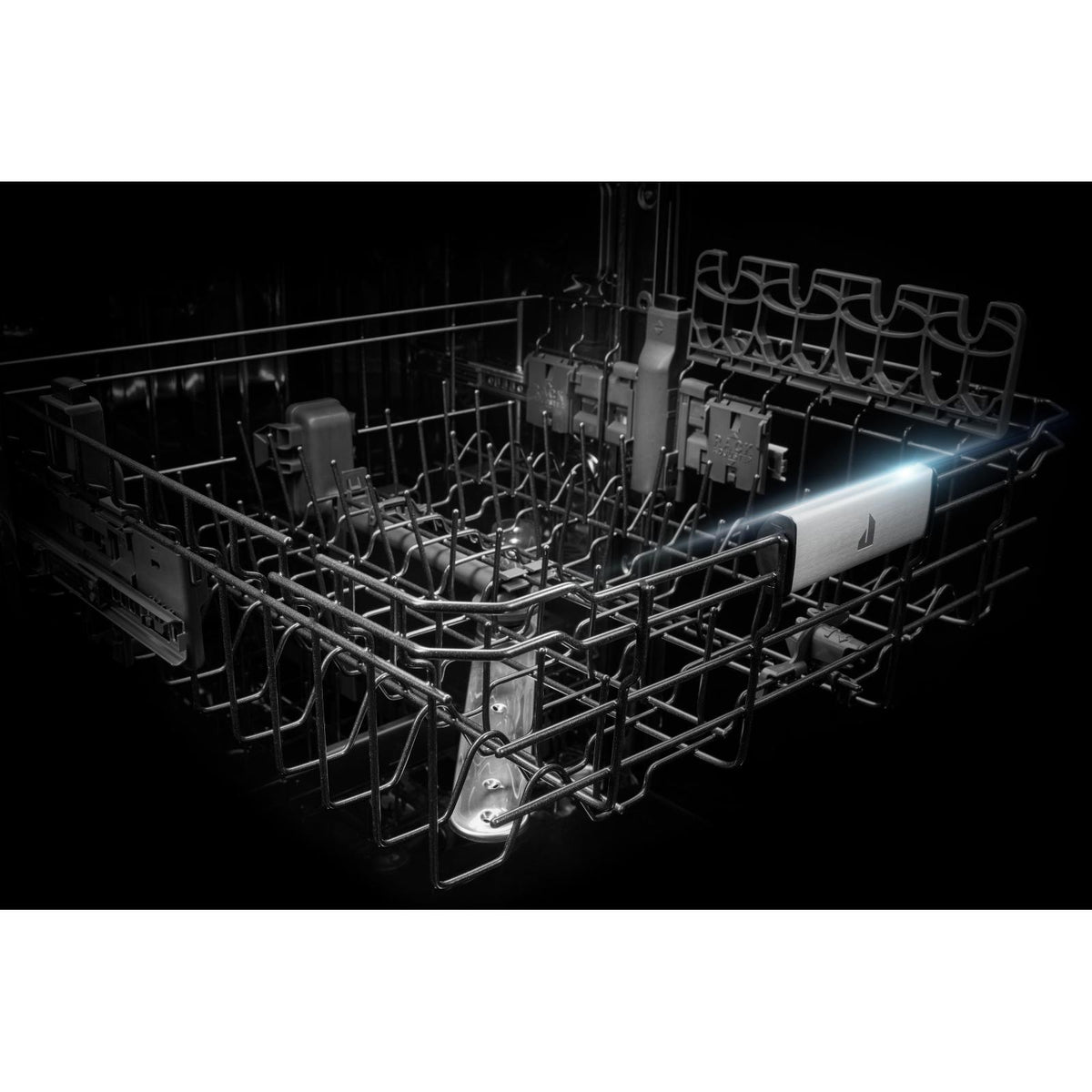  JennAir Built-In NOIR™ Dishwasher with TriFecta™ Wash System JDPSS244LM IMAGE 11