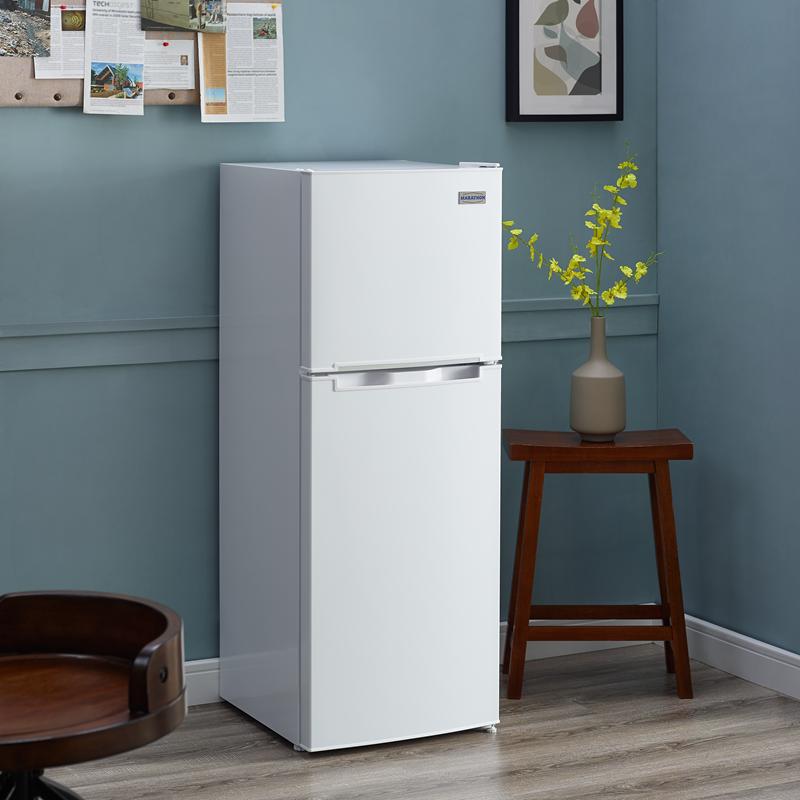  Marathon Deluxe 4.8 cu.ft. Top Freezer Refrigerator MCR47W IMAGE 6