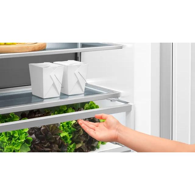  Fisher & Paykel 24-inch Built-In Bottom Freezer Refrigerator with Ice and Water 26205 IMAGE 5