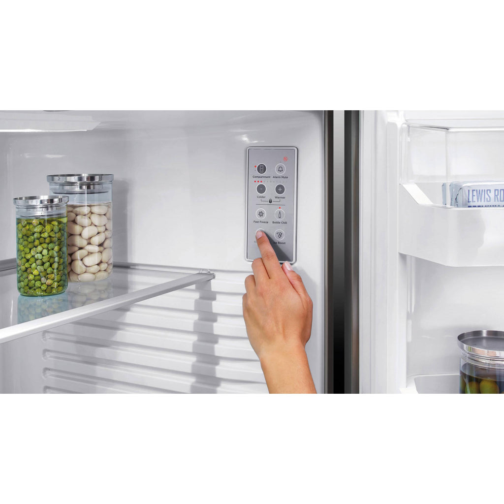  Fisher & Paykel 32-inch, 17.5 cu. ft. Counter-Depth Bottom Freezer Refrigerator with ActiveSmart™ RF170BLPX6NSP IMAGE 4