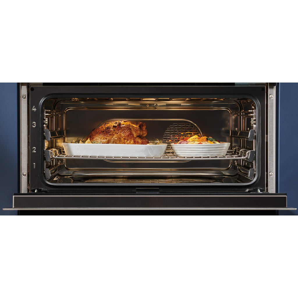  Wolf 30-inch 2.4 cu. ft. Built-in Single Oven with Convection CSO3050TE/S/T IMAGE 3