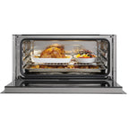  Wolf 30-inch 2.4 cu. ft. Built-in Single Oven with Convection CSOP3050CM/B/T IMAGE 3