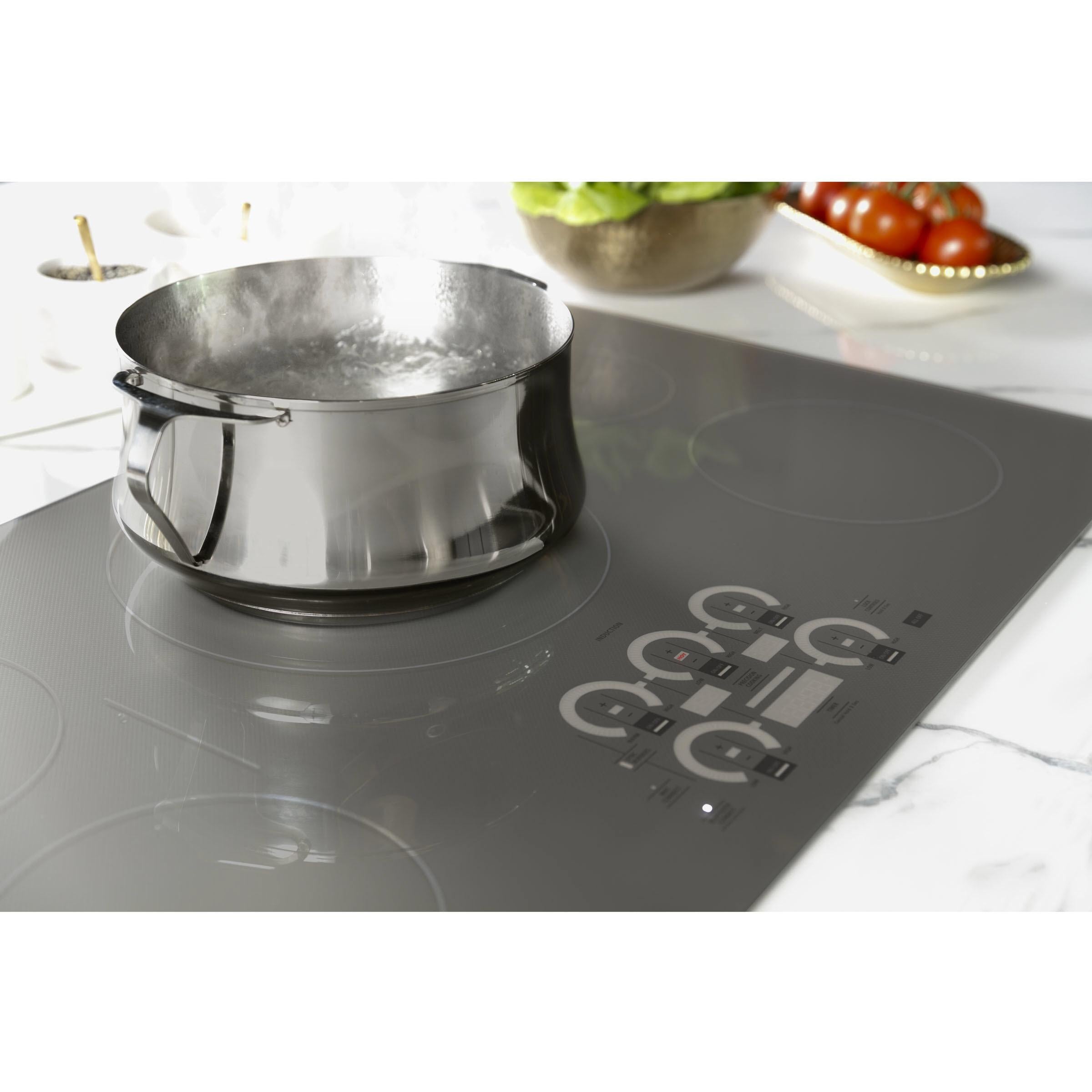  Monogram 30-inch Built-In Induction Cooktop with Wi-Fi Connect ZHU30RSTSS IMAGE 6