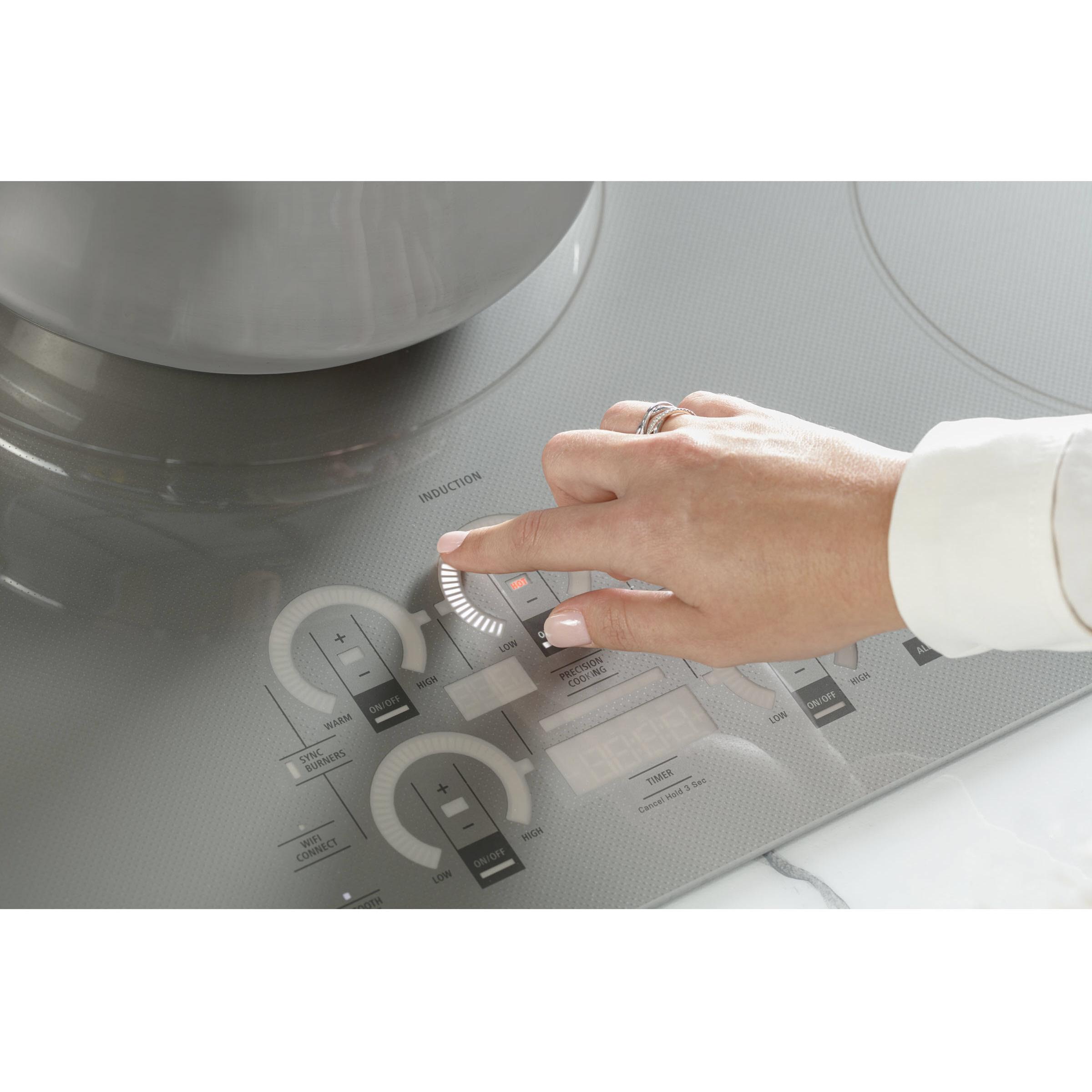  Monogram 36-inch Built-in Induction Cooktop with Wi-Fi Connect ZHU36RSTSS IMAGE 11