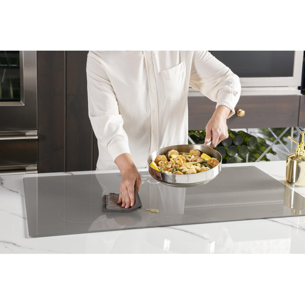  Monogram 36-inch Built-in Induction Cooktop with Wi-Fi Connect ZHU36RSTSS IMAGE 14