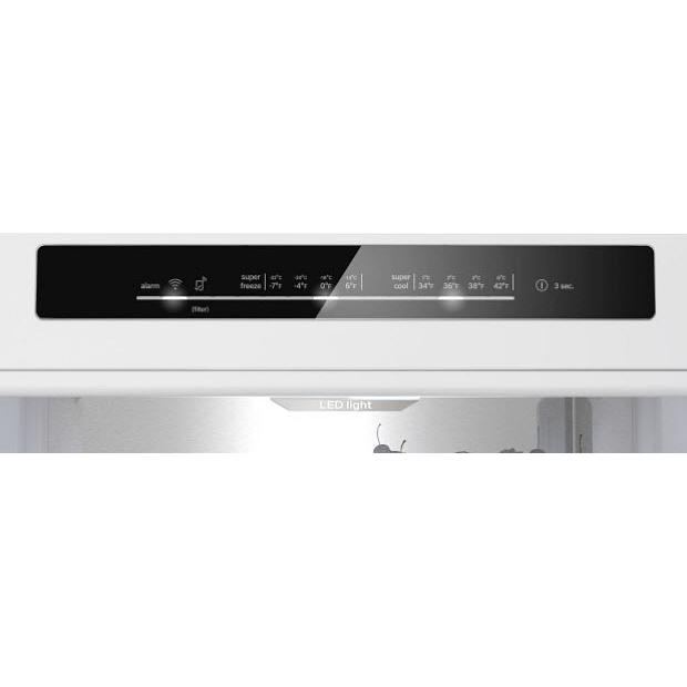  Bosch 24-inch, 14.09 cu. ft. Freestanding Bottom Freezer Refrigerator B24CB50ESS IMAGE 4