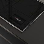  Wolf 30-inch Built-in Induction Cooktop with 17 Power Settings CI30460T/S IMAGE 3