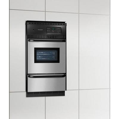  Frigidaire 24-inch, 2.9 cu. ft. Built-in Single Wall Oven with Convection FGB24S5DC IMAGE 2