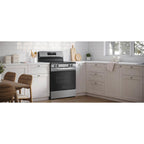  Frigidaire 30-inch Freestanding Electric Range with Even Baking Technology FCRE306CAS IMAGE 8
