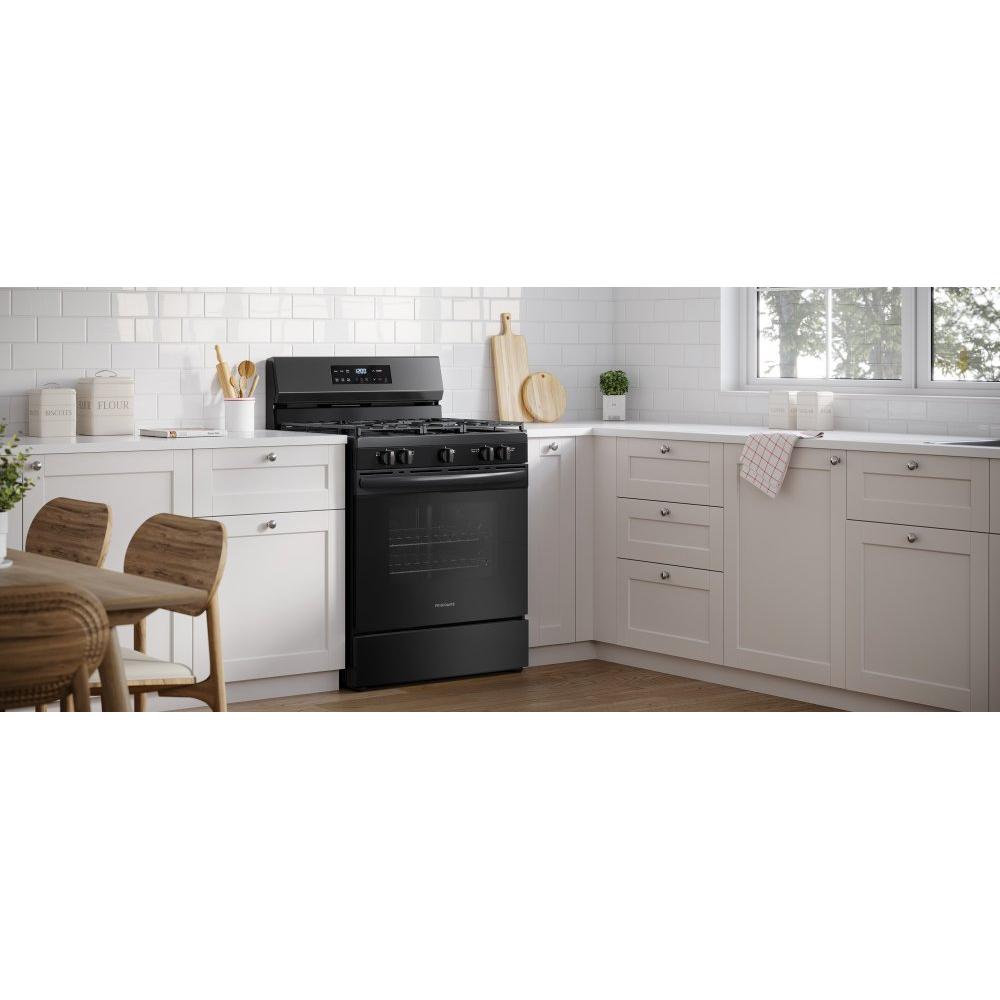  Frigidaire 30-inch Freestanding Gas Range with Even Baking Technology FCRG3062AB IMAGE 6