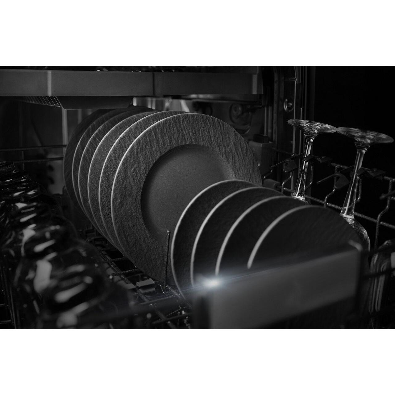  JennAir Noir Built-in Dishwasher JDPSS244PM IMAGE 4