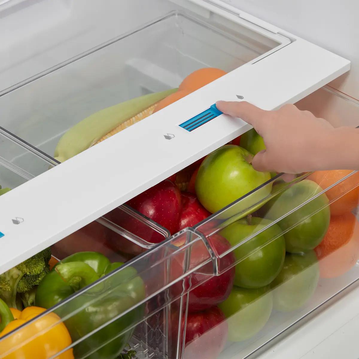  Midea 18 cu. ft. Top Freezer Refrigerator MRT18D3BST IMAGE 8