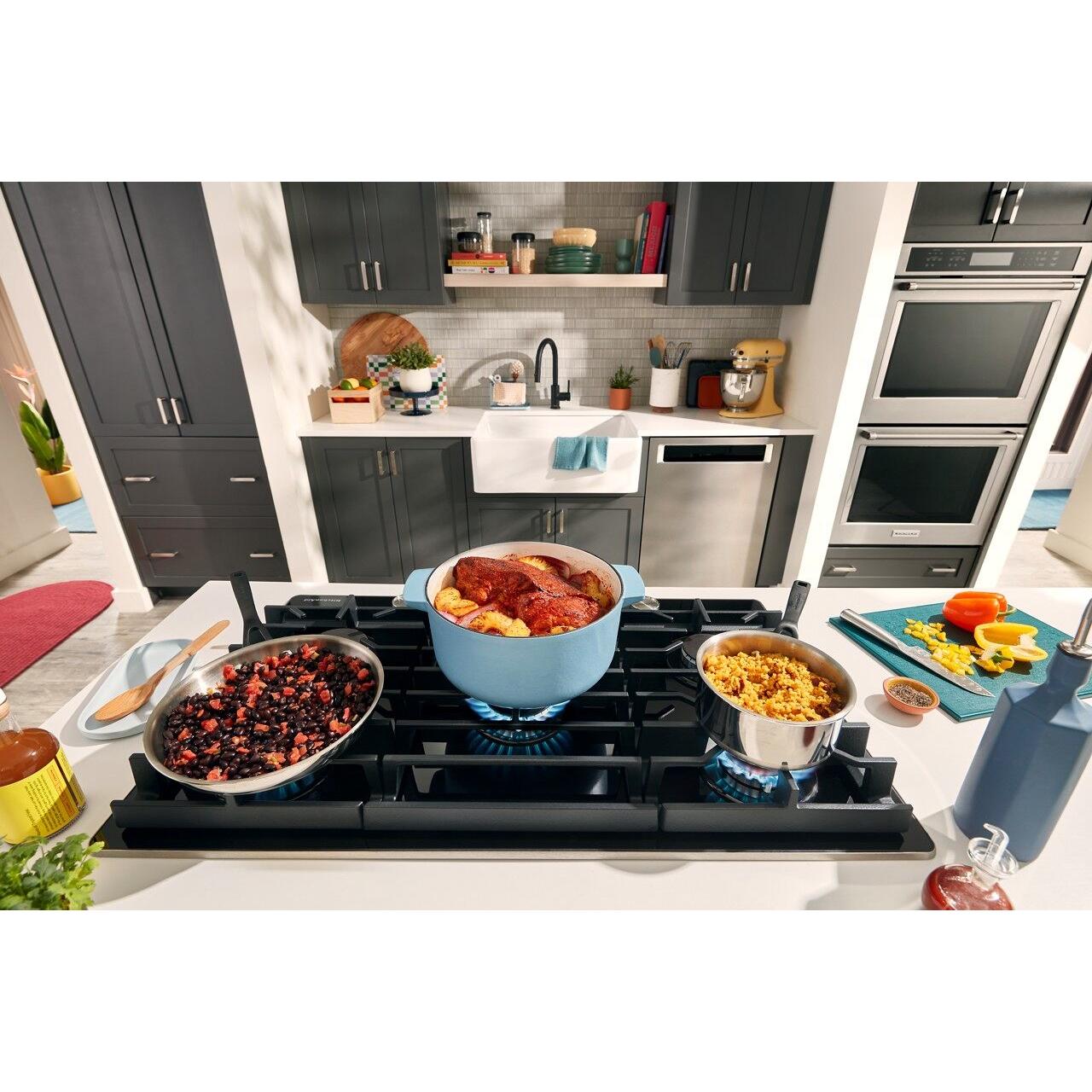  KitchenAid 36-inch Built-in Gas Cooktop with 5 Burners KCGG536PBL IMAGE 16