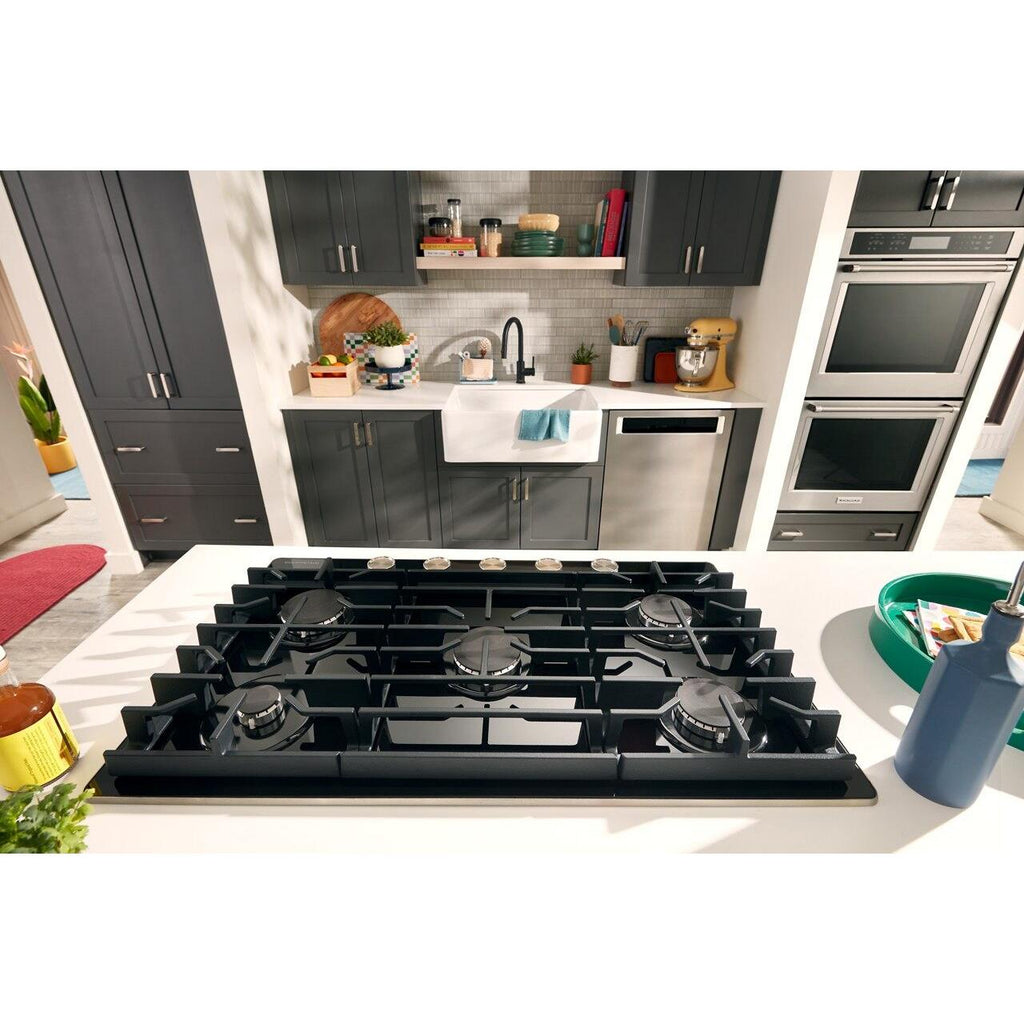  KitchenAid 36-inch Built-in Gas Cooktop with 5 Burners KCGG536PBL IMAGE 18