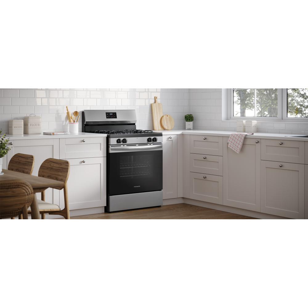  Frigidaire 30-inch Freestanding Gas Range FCRG3051BS IMAGE 2