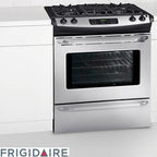  Frigidaire 30-inch Slide-In Gas Range FFGS3025LS IMAGE 3