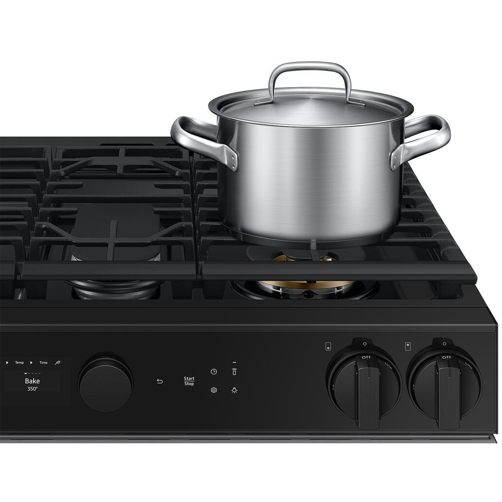  Samsung 6.0 cu. ft. Bespoke Smart Slide-In Gas Range NSG6DG8500SR/AA IMAGE 6