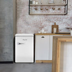  Epic 21.5-inch, 4.3 cu. ft. Retro Compact Refrigerator ECRR43W IMAGE 3