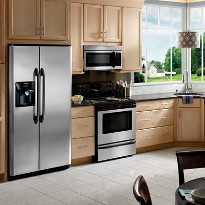  Frigidaire 36-inch, 26 cu. ft. Side-by-Side Refrigerator with Ice and Water FFHS2611LS IMAGE 3