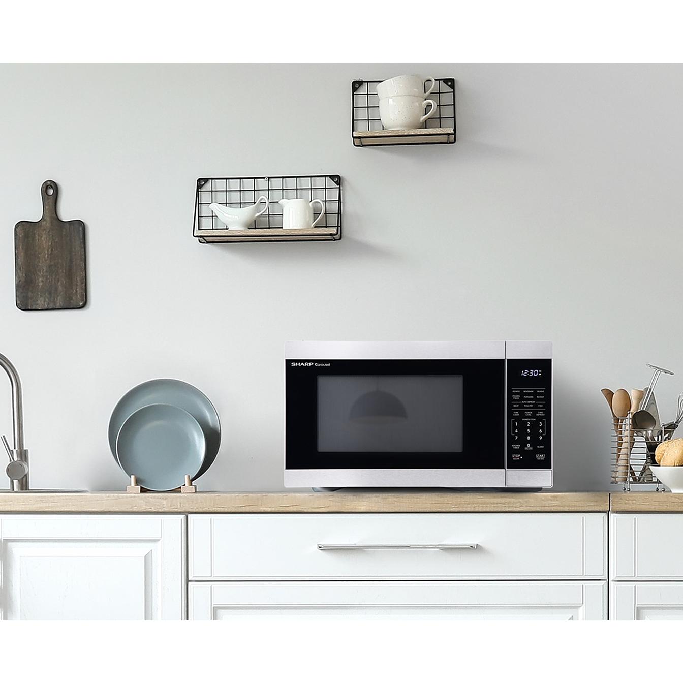  Sharp 20.6-inch, 1.1 cu. ft. Countertop Microwave Oven SMC1162KSC IMAGE 7