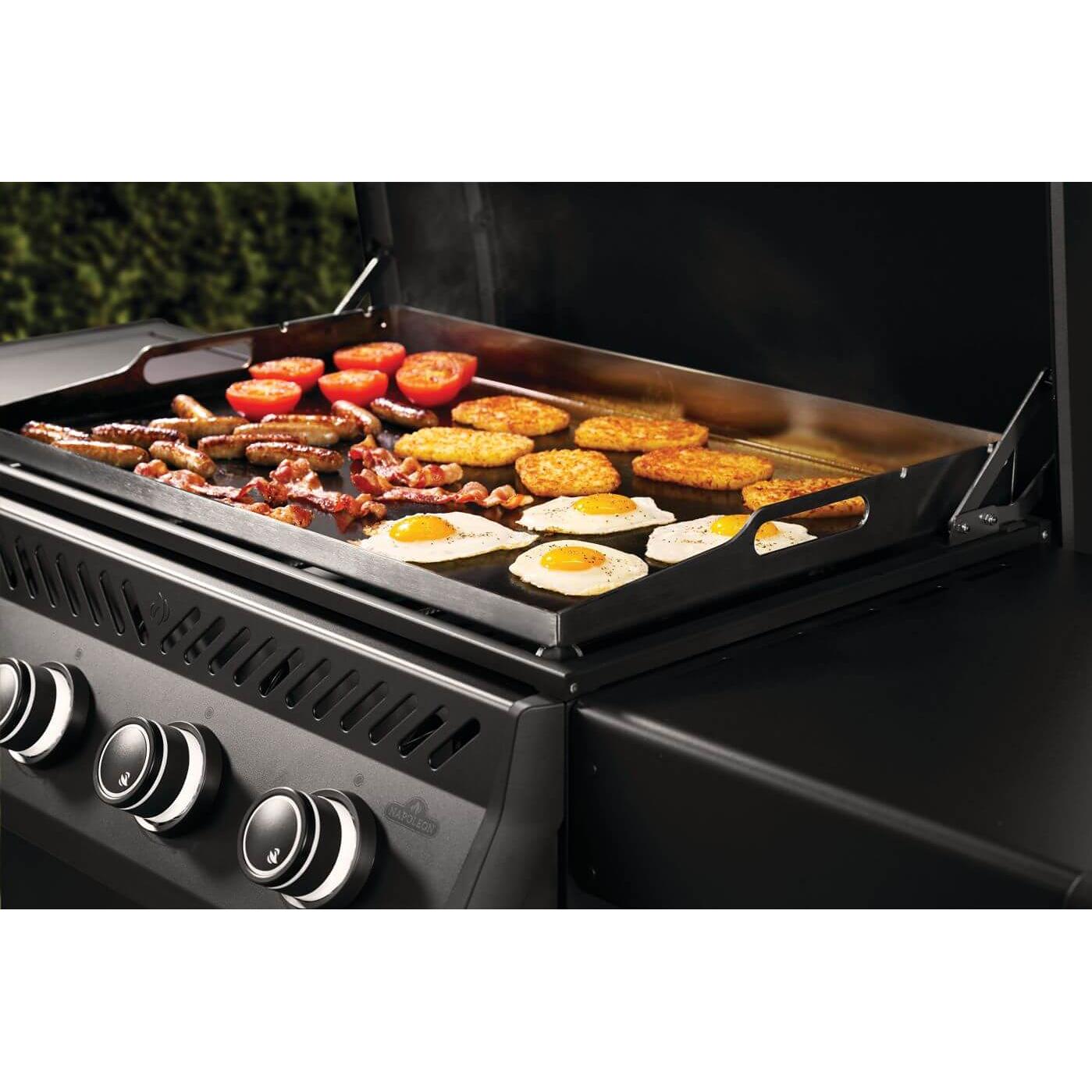  Napoleon Rogue® PRO Phantom 30-inch Griddle - Liquid Propane RP30FTNK-PHM IMAGE 7