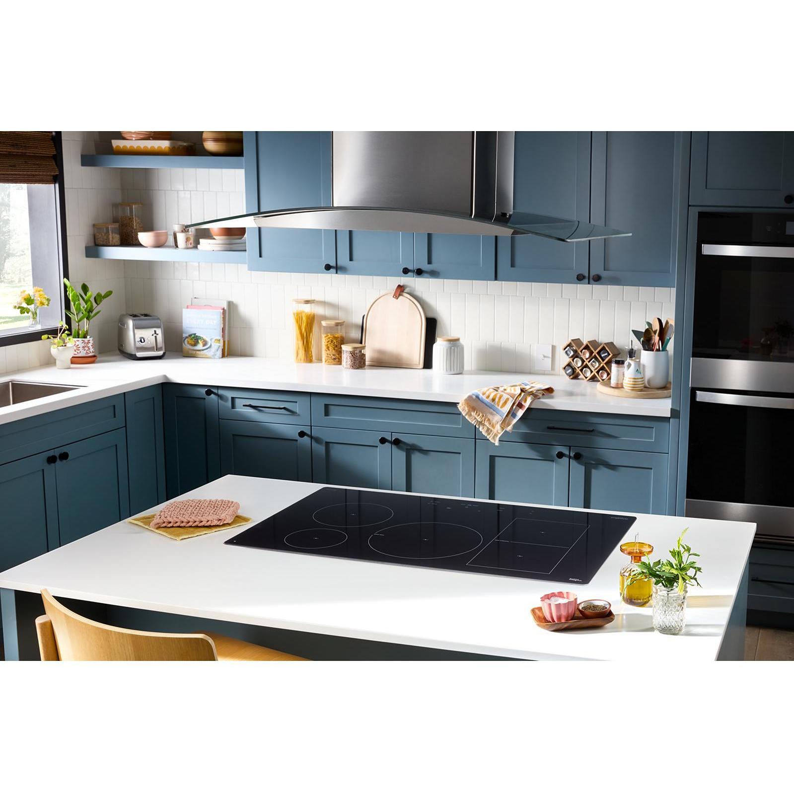  Whirlpool 36 inch Intelligent Induction Cooktop with Temp Cook™ Technology and WipeClean™ Coating WCIT7536SB IMAGE 11