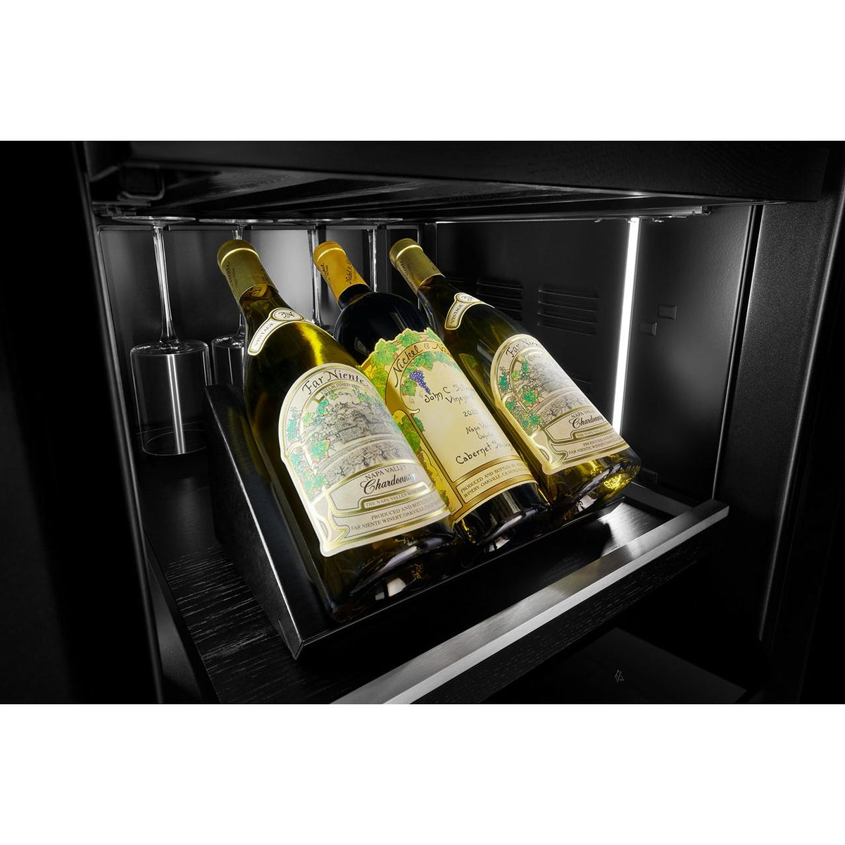  JennAir 63-Bottle Wine Cooler JBWFNL24RX IMAGE 8