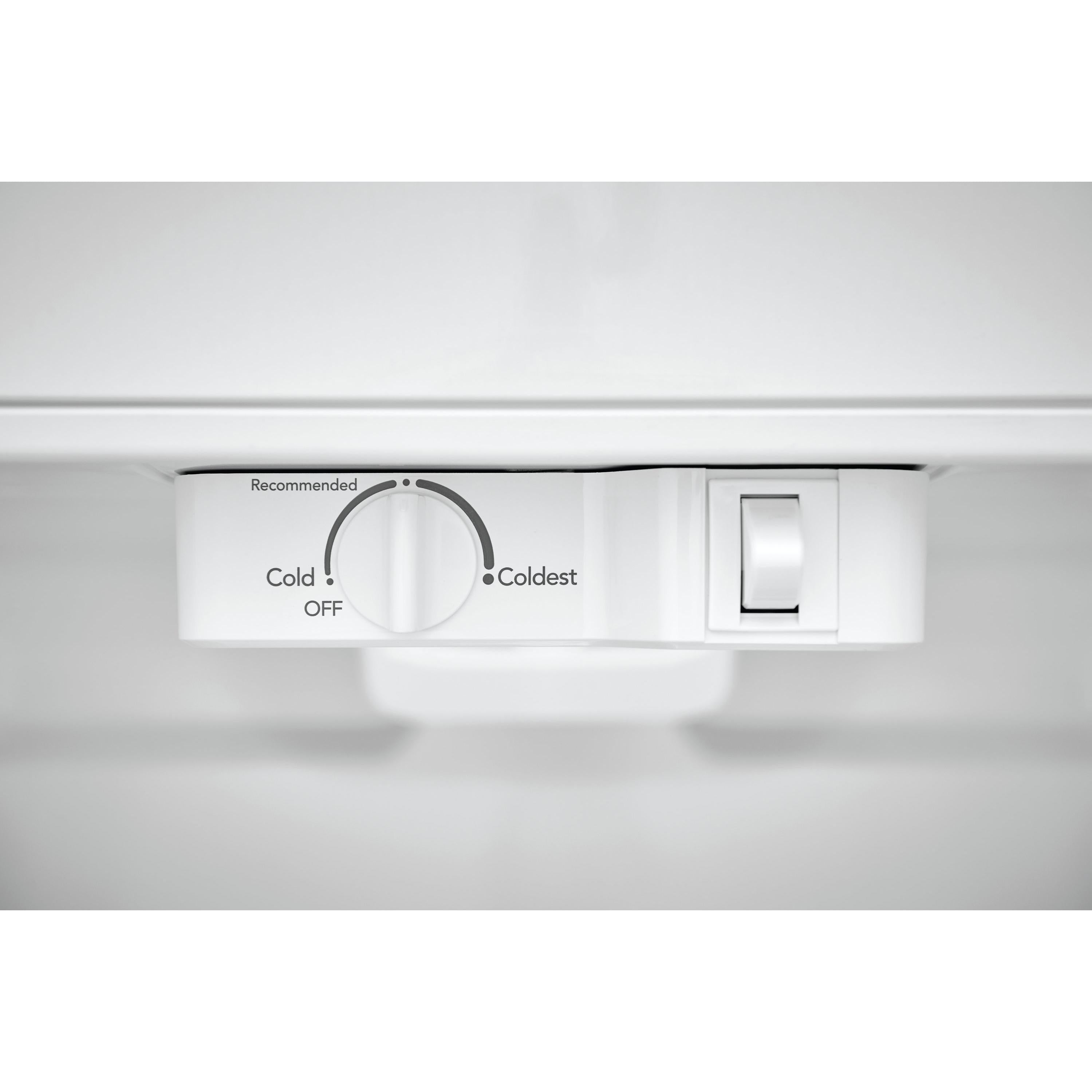  Frigidaire 30-inch, 20 cu.ft. Freestanding Top Freezer Refrigerator with EvenTemp™ FFHT2045XB IMAGE 6