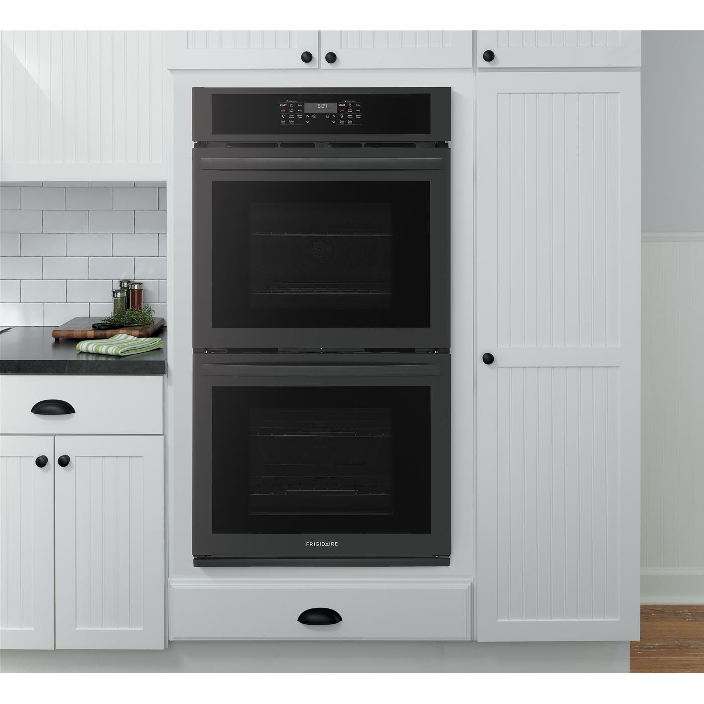  Frigidaire 27-inch, 7.6 cu. ft. Built-in Double Wall Oven with Air Fry FCWD2730AB IMAGE 6