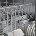  Bosch 24-inch 300 Series Dishwasher SHV53EM3N IMAGE 17