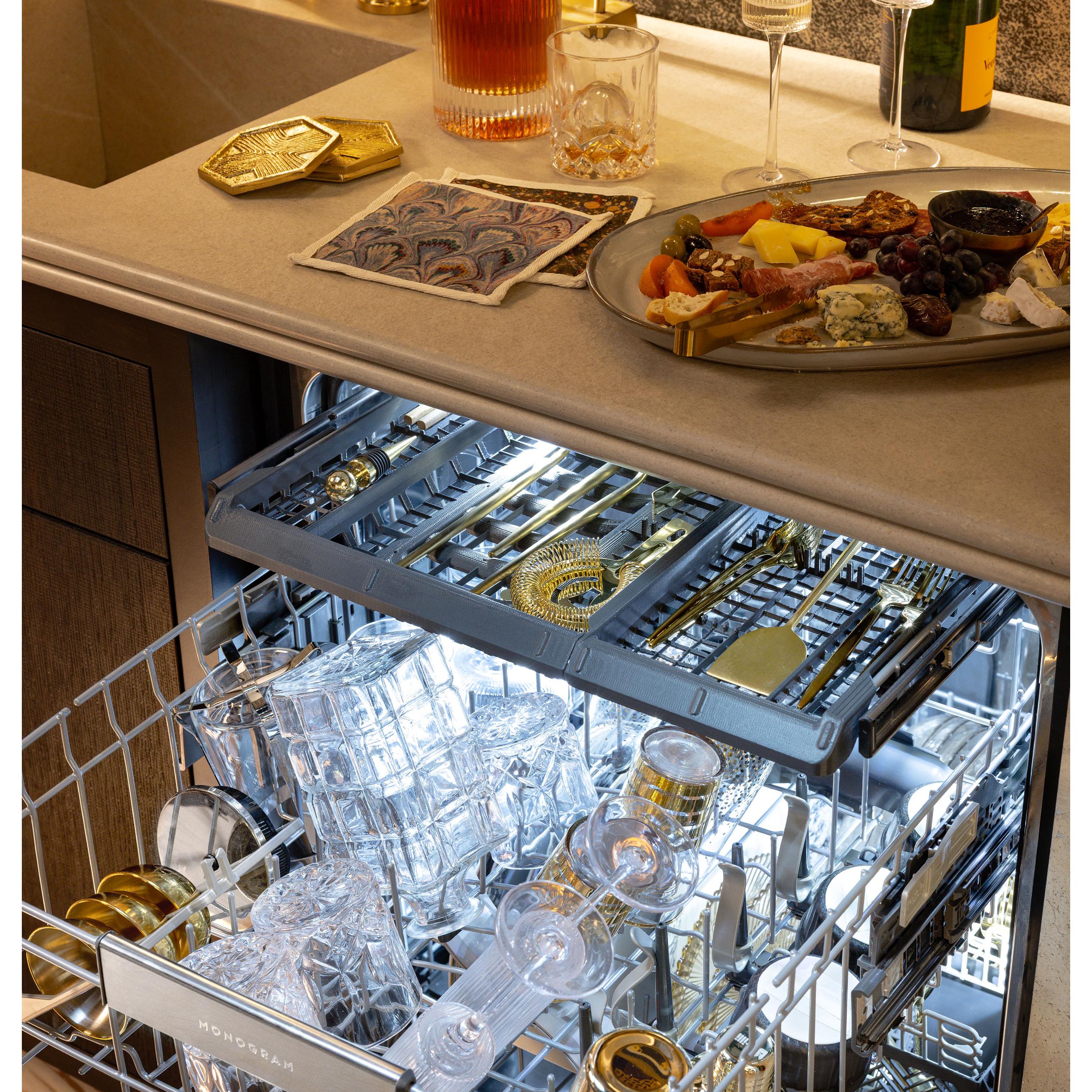  Monogram 24-inch Premium Fully Integrated Dishwasher ZDT900SSYSS IMAGE 12