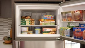  Whirlpool 33-inch, 21.3 cu. ft. Freestanding Top Freezer Refrigerator with Flexi-Slide™ Bin WRT541SZHV EXTERNAL_VIDEO 2